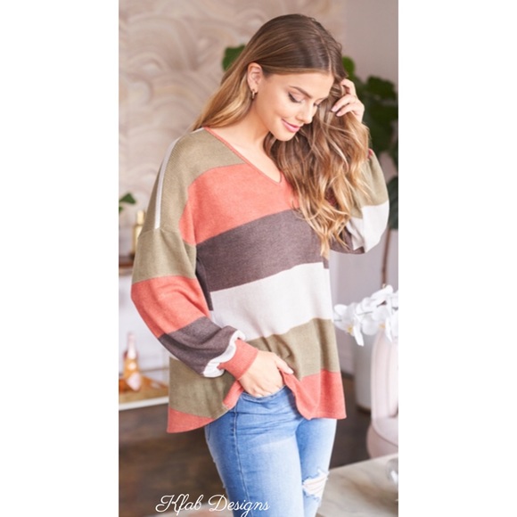 LAST ONE! V Neck Multicolor Rust Striped Puff Sleeve Top! - Picture 3 of 4